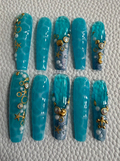 Aqua Aura