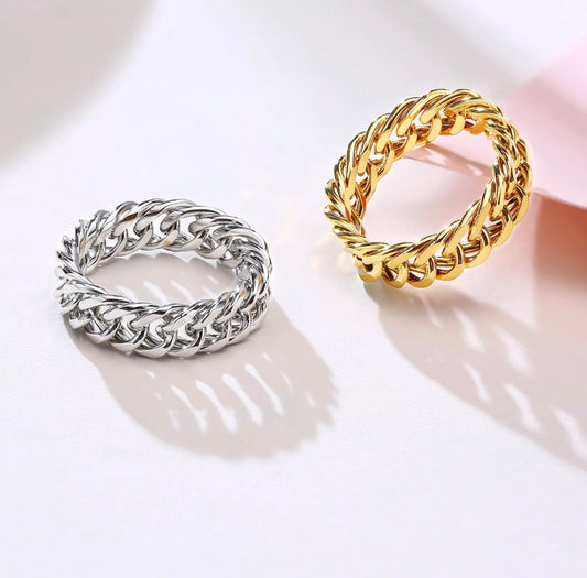 Cuban Link Eternity Ring