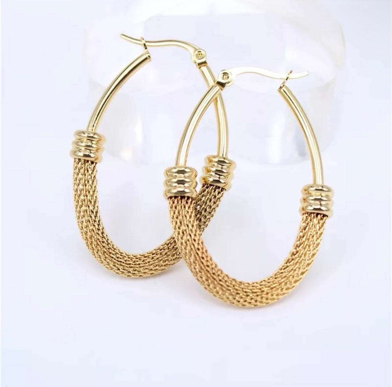 Mesh Oval Hoop Earrings