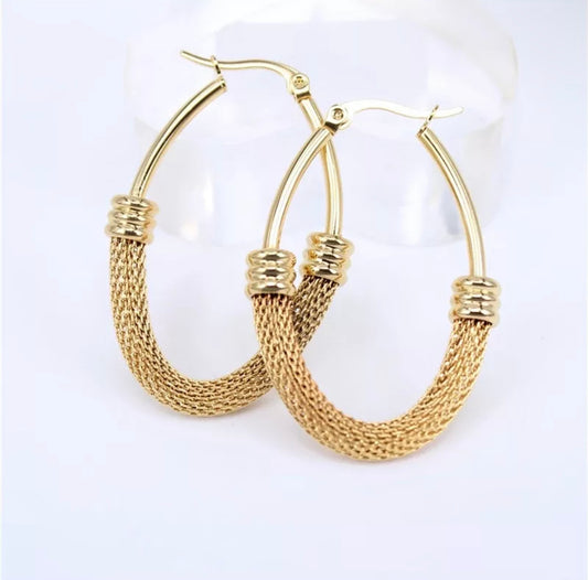 Mesh Oval Hoop Earrings